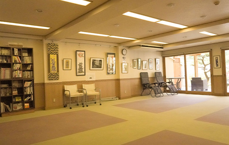 写真：多目的室