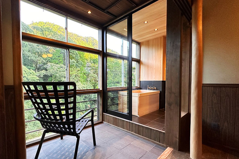 写真：温泉付き客室