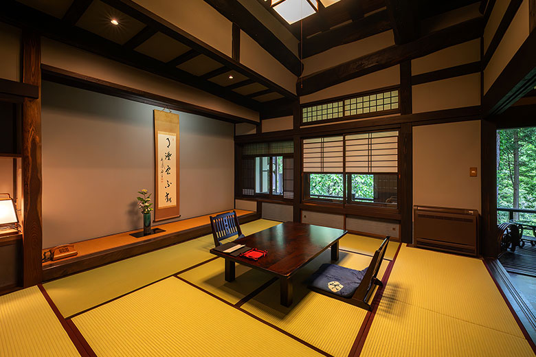 写真:露天風呂付き和室スイート(花イカダ/ワビスケ)